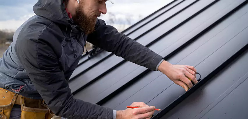 Professional Steel Roof Repair Services in Maywood, IL