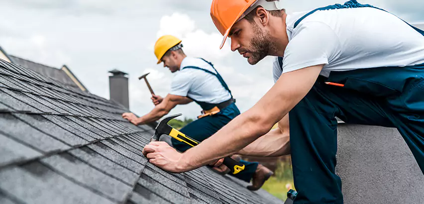 Emergency Shingle Repair in Maywood