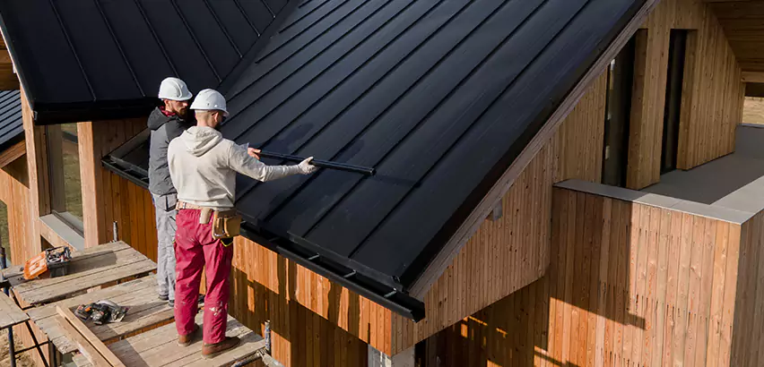 Metal Barn Roof Repair in Maywood